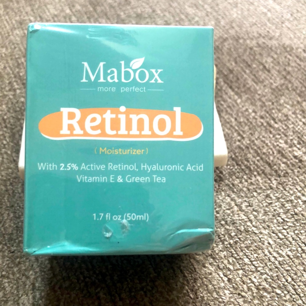 Retinol moisture